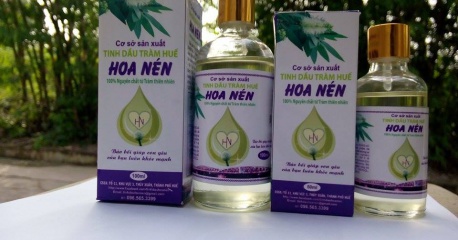 Tinh dầu tràm ngâm củ nén – thần dược của các mẹ sau sinh ở Huế