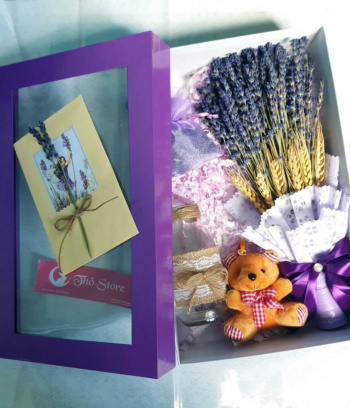 Hộp quà lavender cao cấp kèm gấu lọ và thiệp