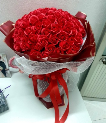Bó hoa hồng đỏ 99b