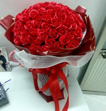 Bó hoa hồng đỏ 99b