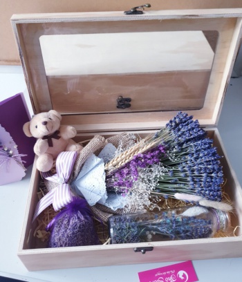 Hộp quà gỗ thông Lavender lớn