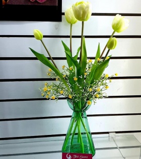 Hoa lụa Tulip kèm cành lá cực đẹp