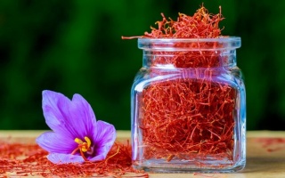 Vì Sao Bạn Nên Sử Dụng Saffron Tây Á Ngay Hôm Nay?